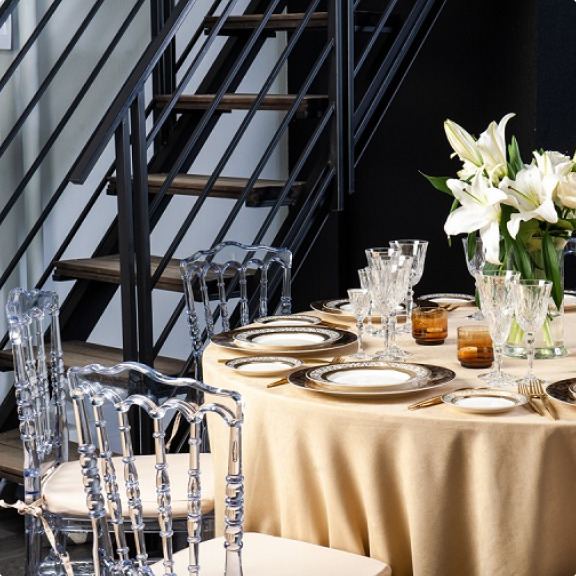 Прозрачный стул Наполеон